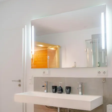 Immo-vision - Penthouse Privat Wellness Apartment *
