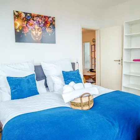 Immo-vision - Penthouse Privat Wellness Apartman Bergneustadt