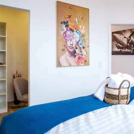 Immo-vision - Penthouse Privat Wellness * Bergneustadt